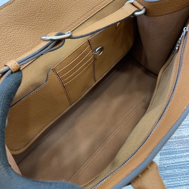 Gvc*1 tote bags